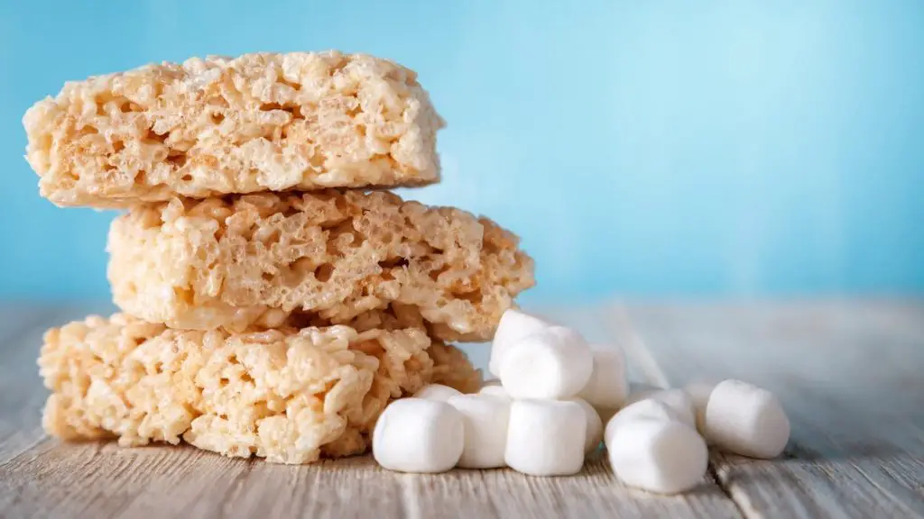 rice krispie treats and marshmallows