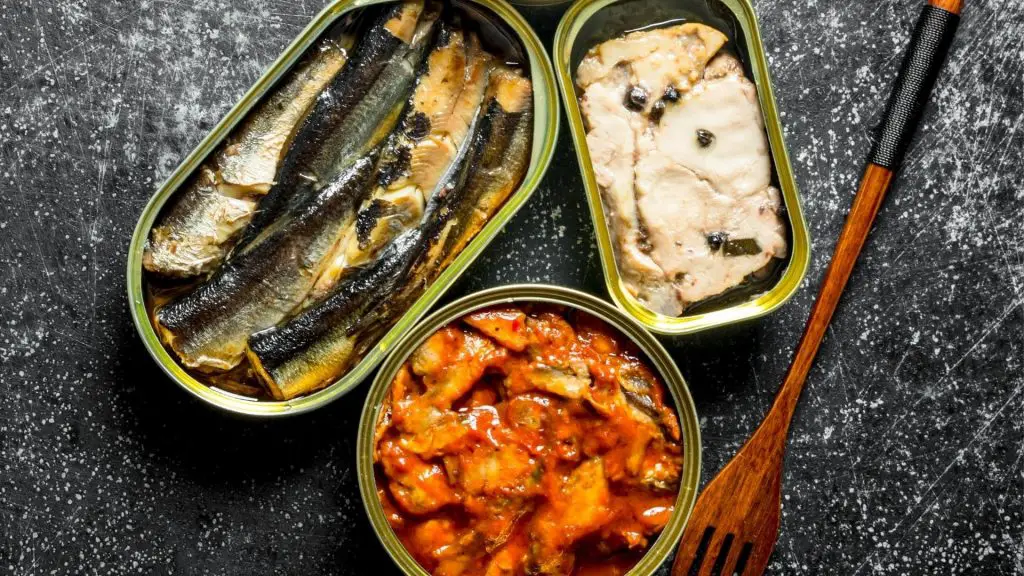 can dogs eat canned fish